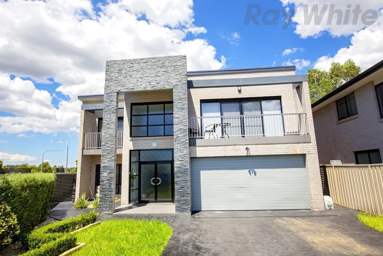 29 Fysh Avenue, Middleton Grange - Image 1