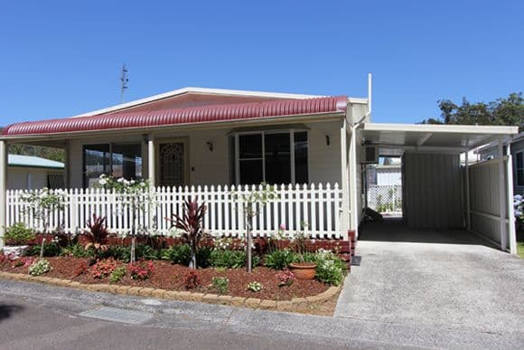 17 Seventh Avenue, Broadlands Estate, GREEN POINT NSW 2251, Green Point - Image 1