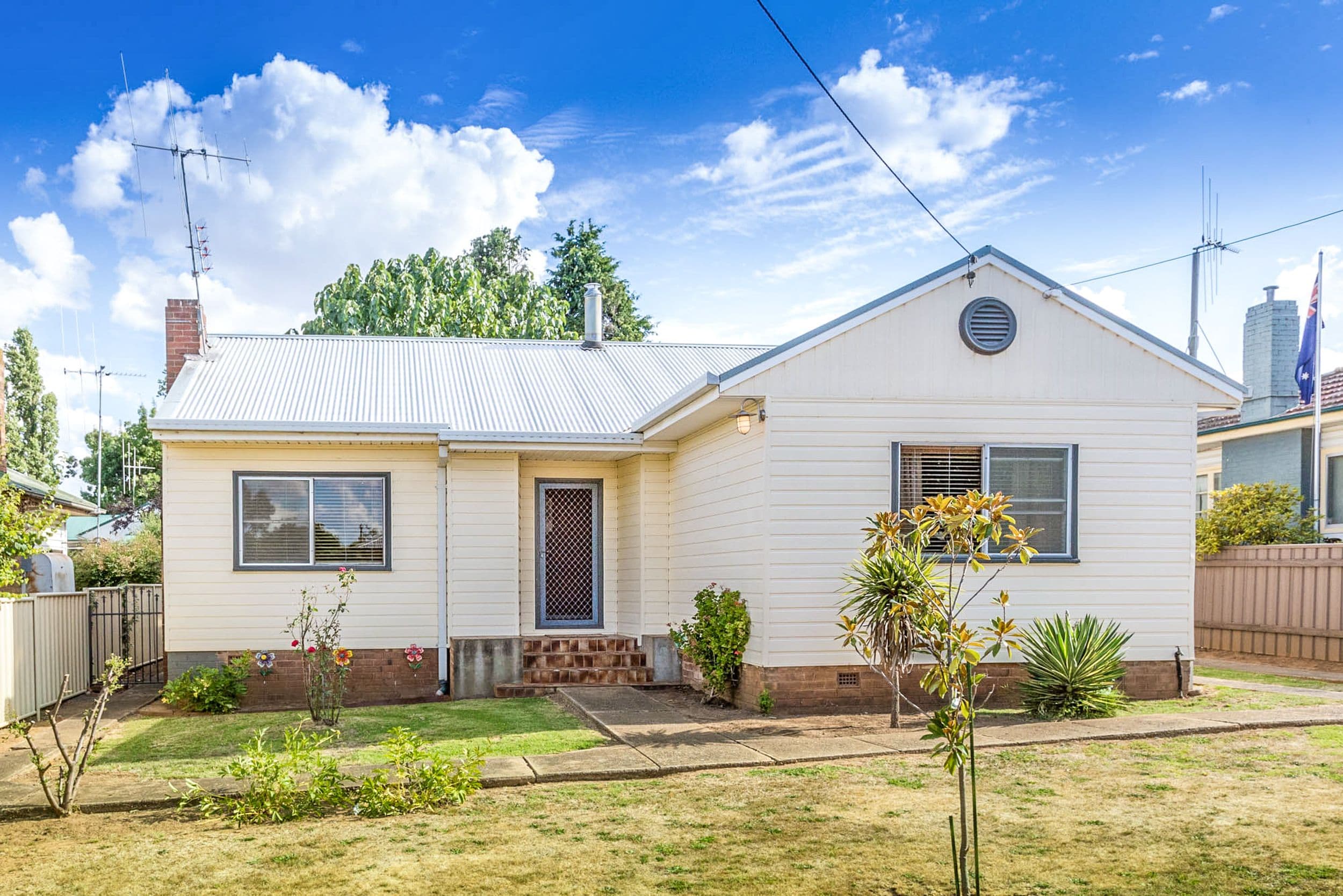 4 Bardia Avenue, Orange - Image 1