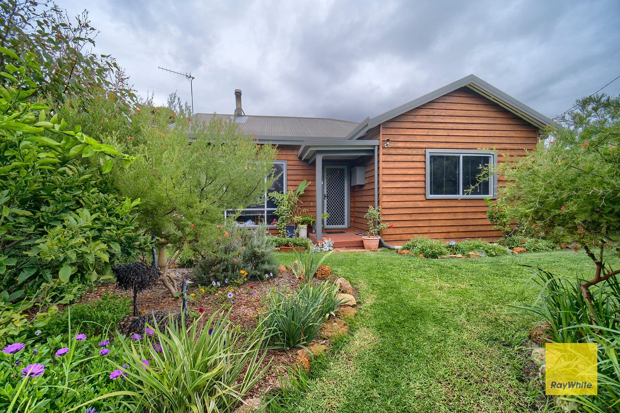 403 Albany Highway, Orana WA 6330, Orana - Image 1