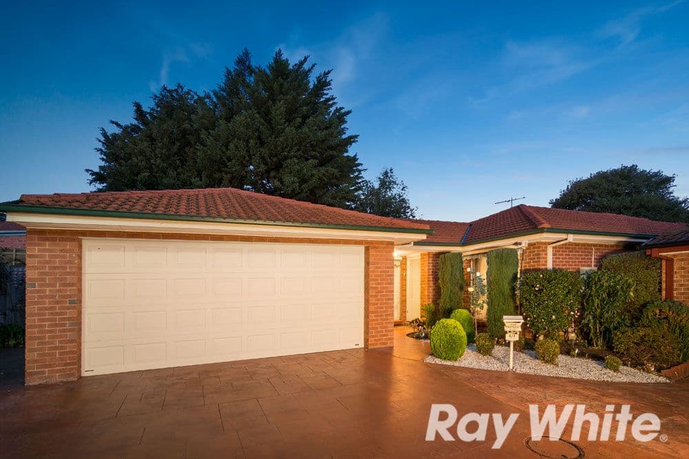 7 Leo Close, Wantirna South VIC 3152, Wantirna South - Image 1