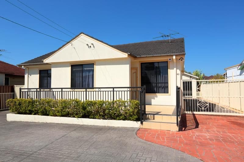 40 Grainger Avenue, MOUNT PRITCHARD NSW 2170, Mount Pritchard - Image 1
