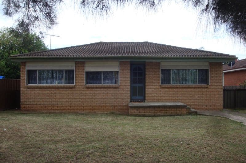 229 Prairievale Road, BOSSLEY PARK NSW 2176, Bossley Park - Image 1