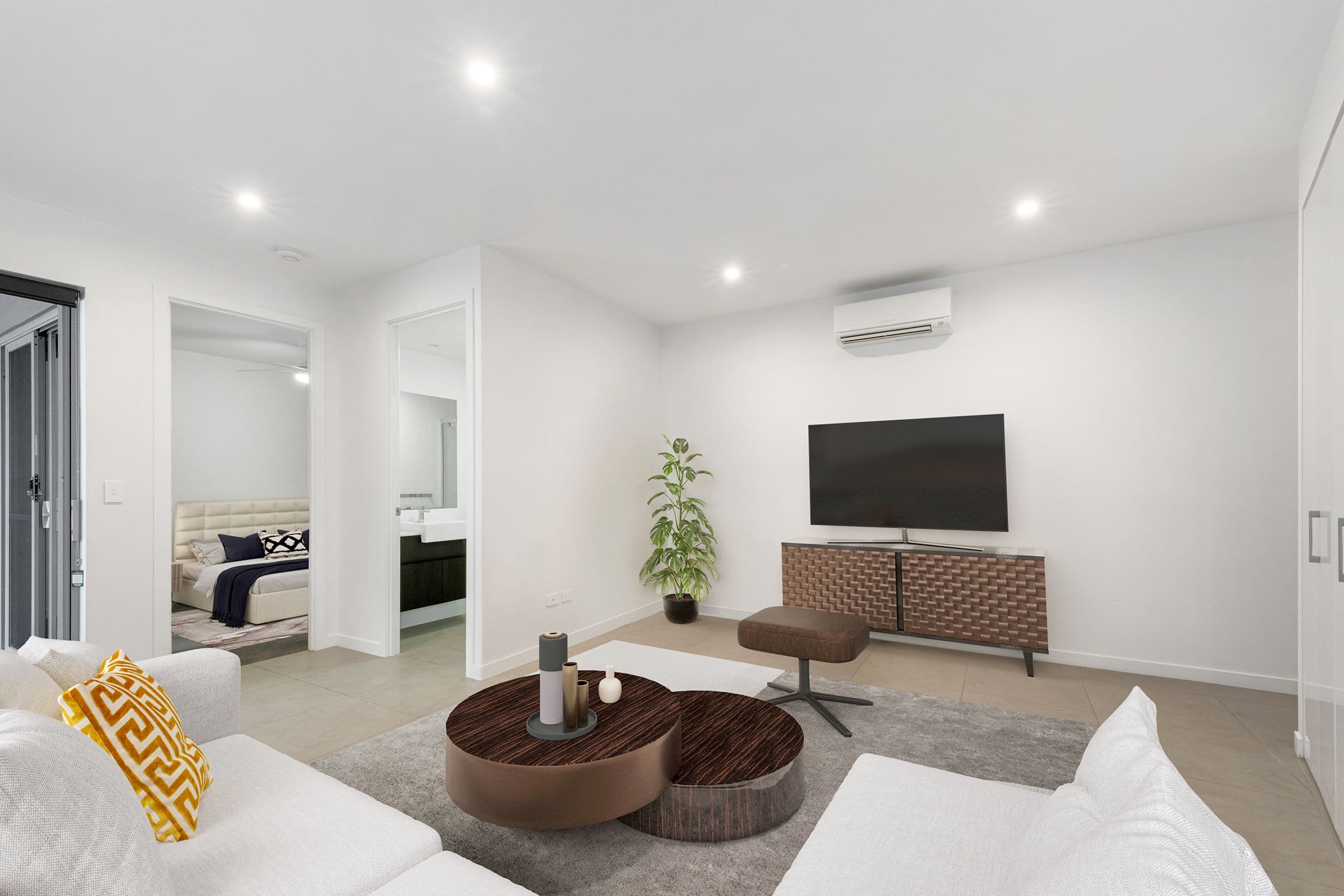 38 Latimer Street, Holland Park QLD 4121, Holland Park - Image 1