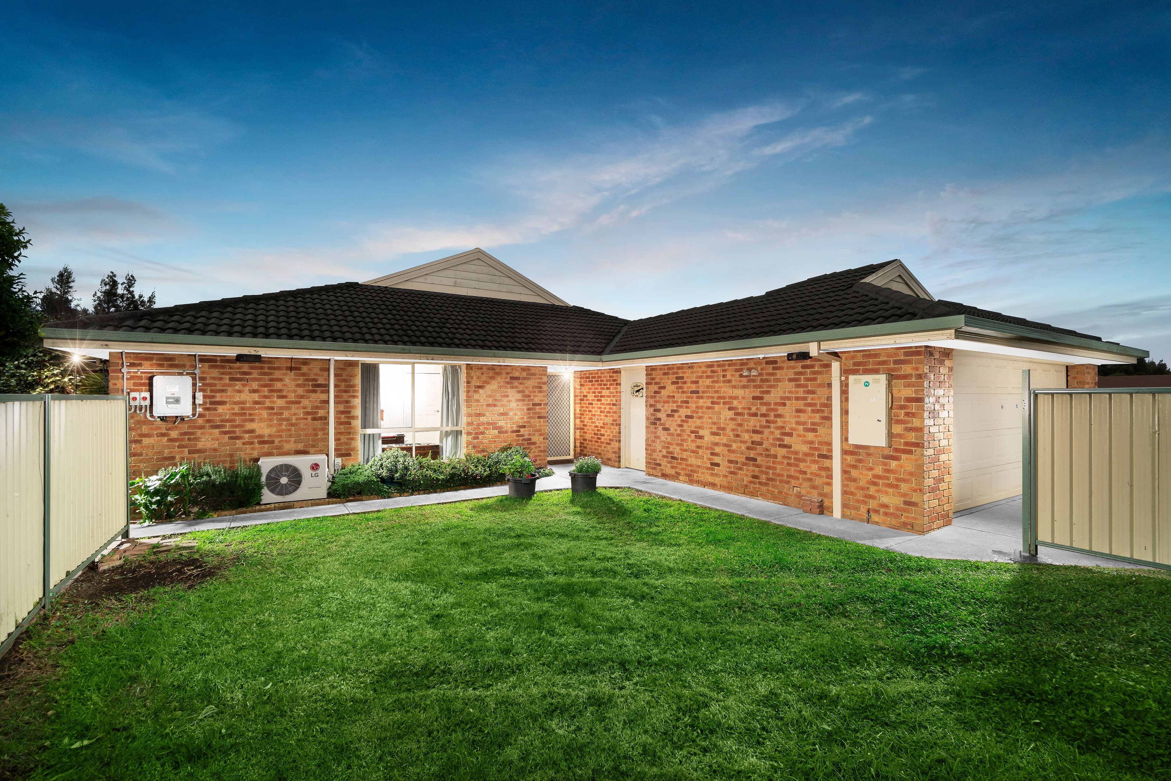 52 Valleyview Drive, Rowville VIC 3178, Rowville - Image 1
