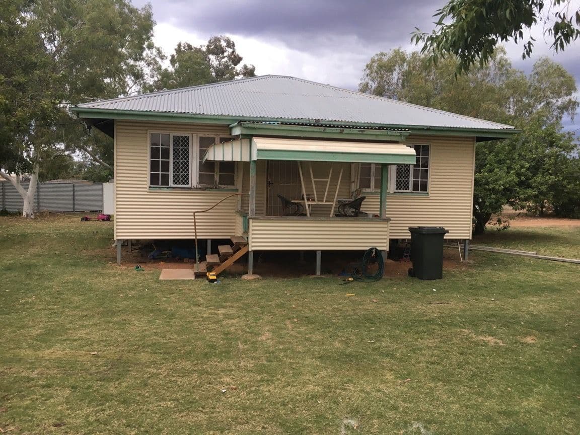 2 Grant Street, Charleville QLD 4470, Charleville - Image 1