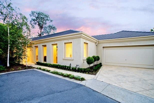 8 Innisfallen Avenue, TEMPLESTOWE VIC 3106, Templestowe - Image 1