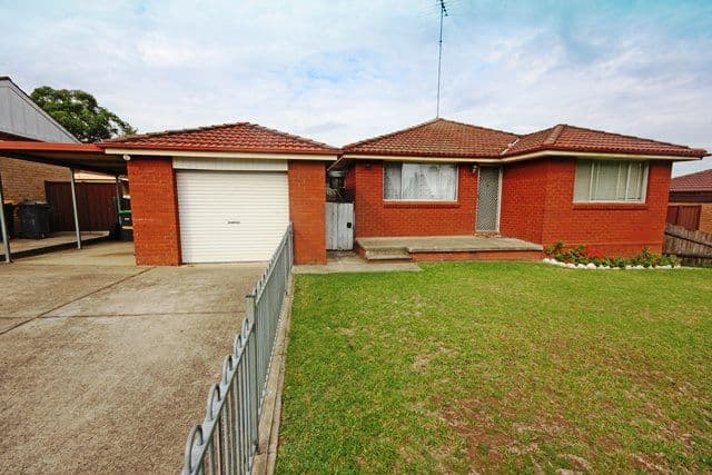 7 Collis Place, MINTO NSW 2566, Minto - Image 1