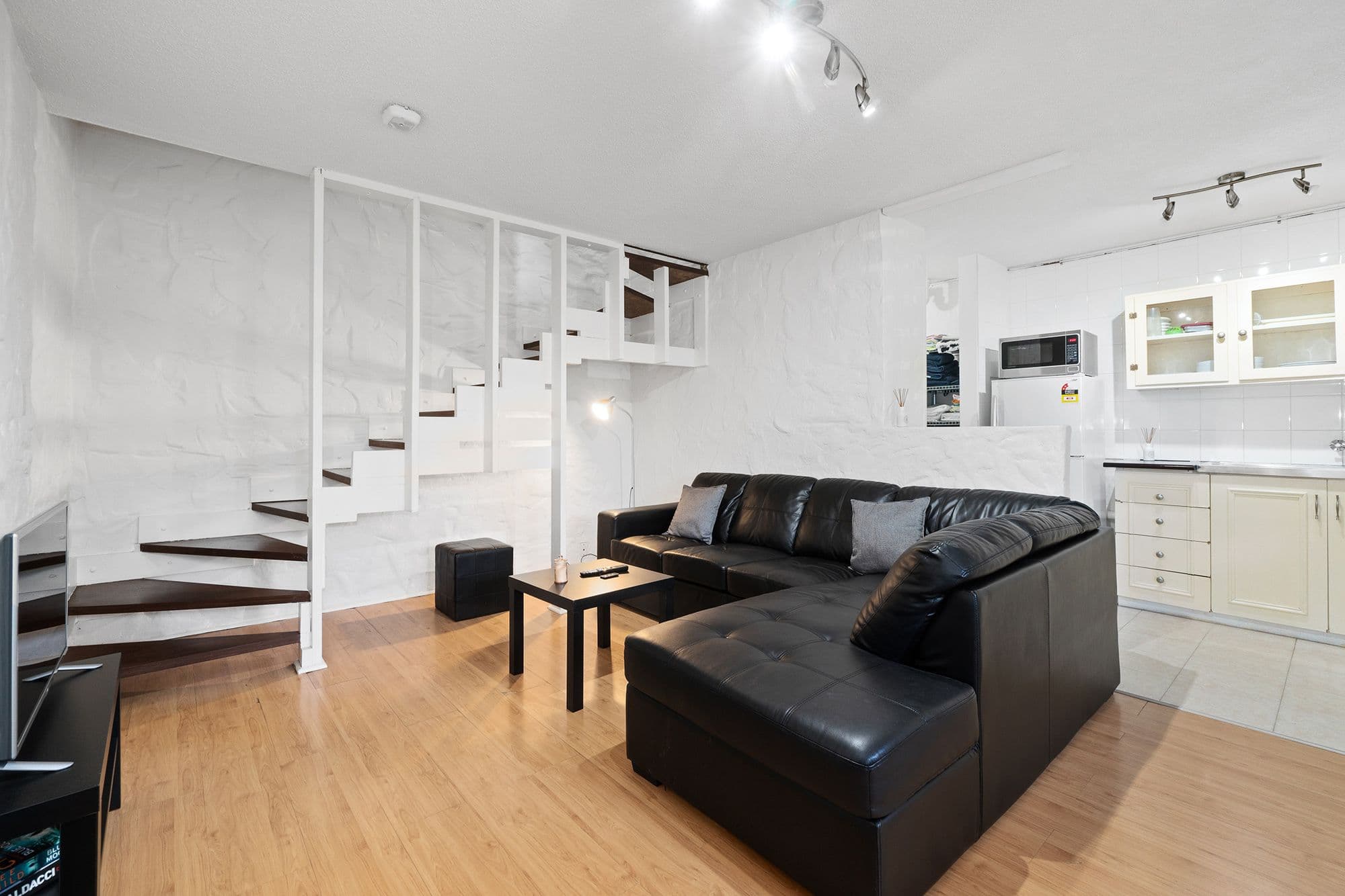 81 King William Street, Bayswater WA 6053, Bayswater - Image 1