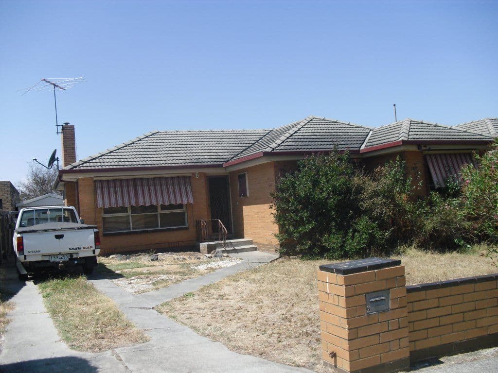 6 Rayfield Avenue, CRAIGIEBURN VIC 3064, Craigieburn - Image 1