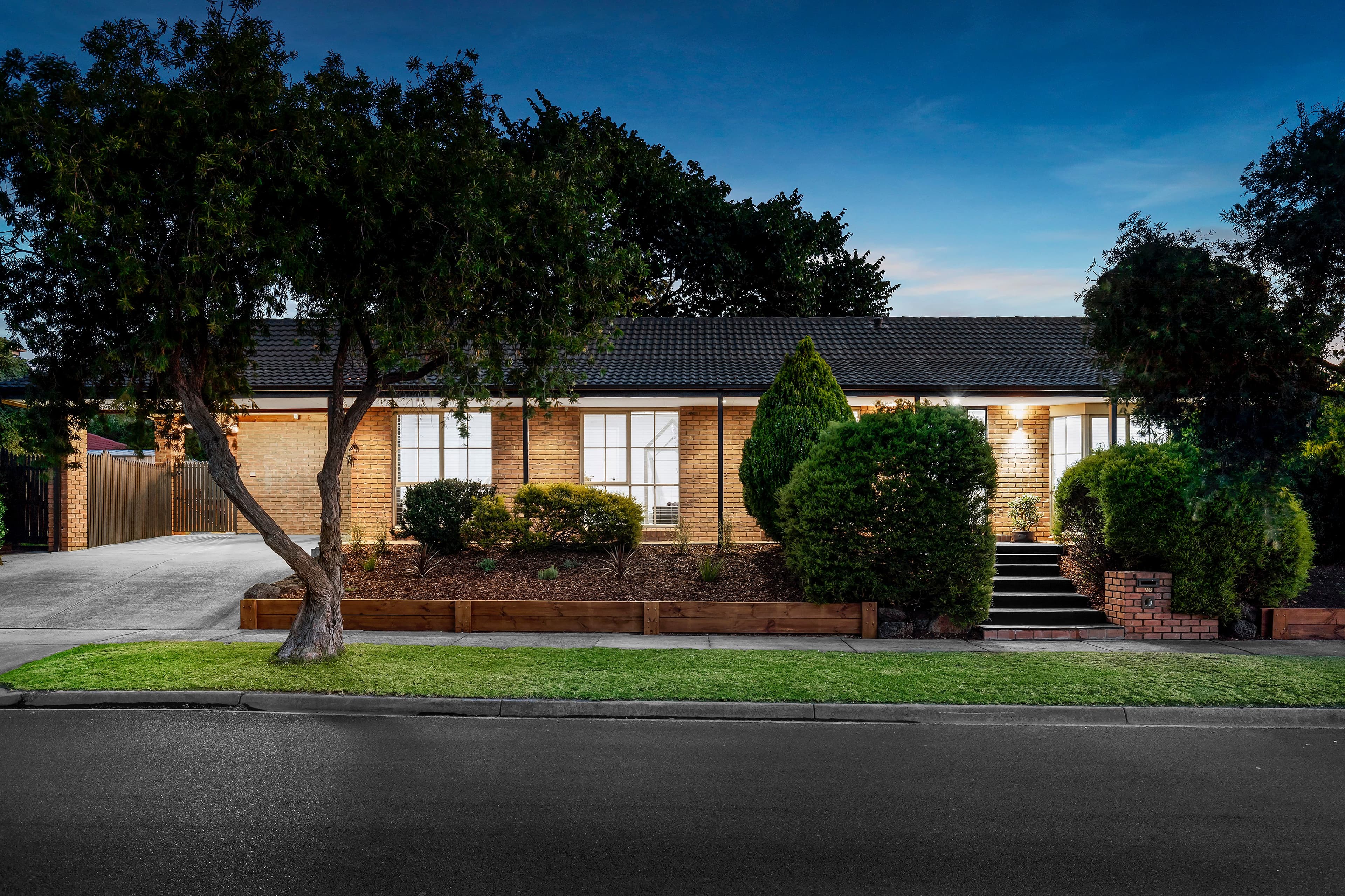 98 Wallace Road, Wantirna South VIC 3152, Wantirna South - Image 1