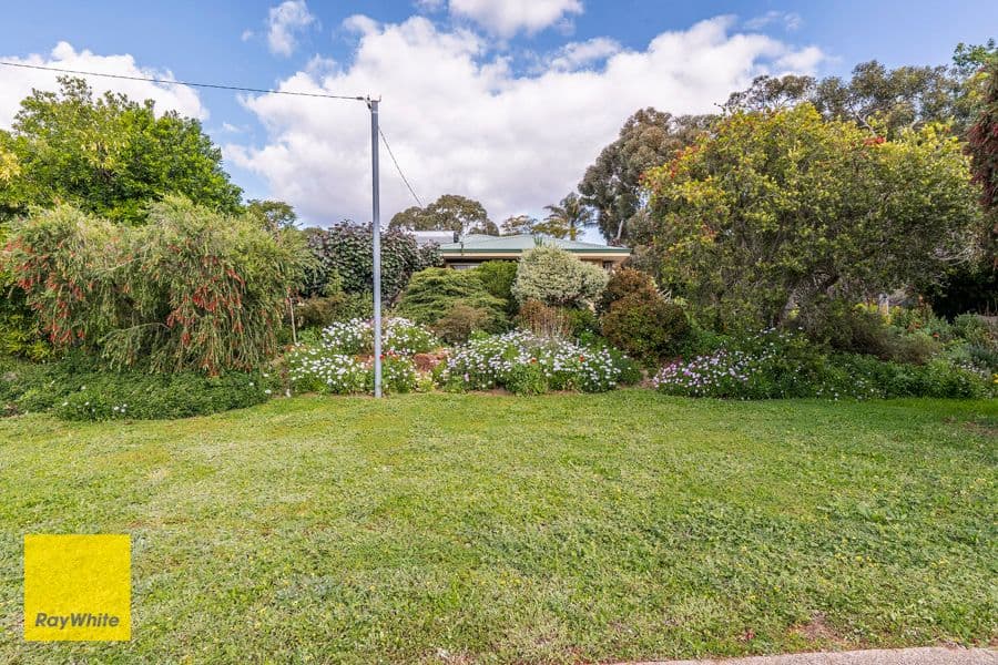 7 Eucalyptus Way, Maida Vale WA 6057, Maida Vale - Image 1
