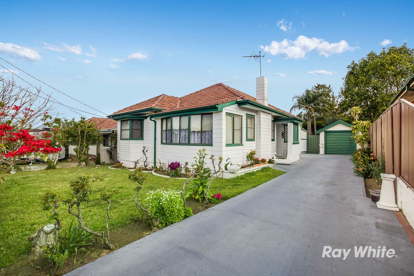 6 Hemsworth Avenue, Northmead - Image 1