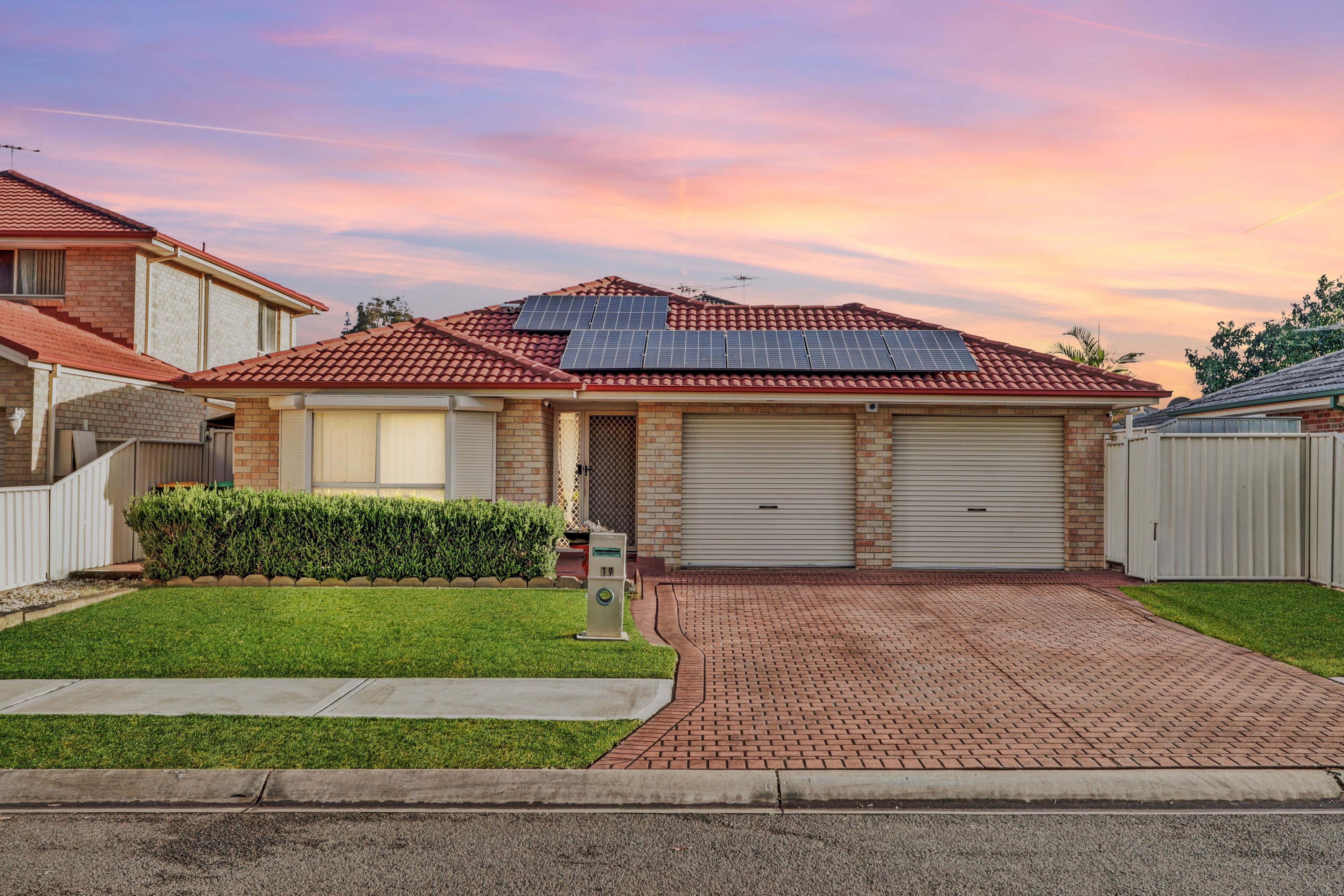 19 Coffs Harbour Avenue, Hoxton Park NSW 2171, Hoxton Park - Image 1