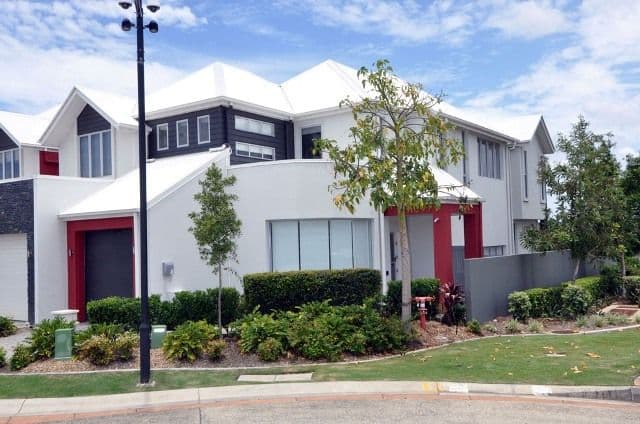 5024 Emerald Island Drive, CARRARA QLD 4211, Carrara - Image 1