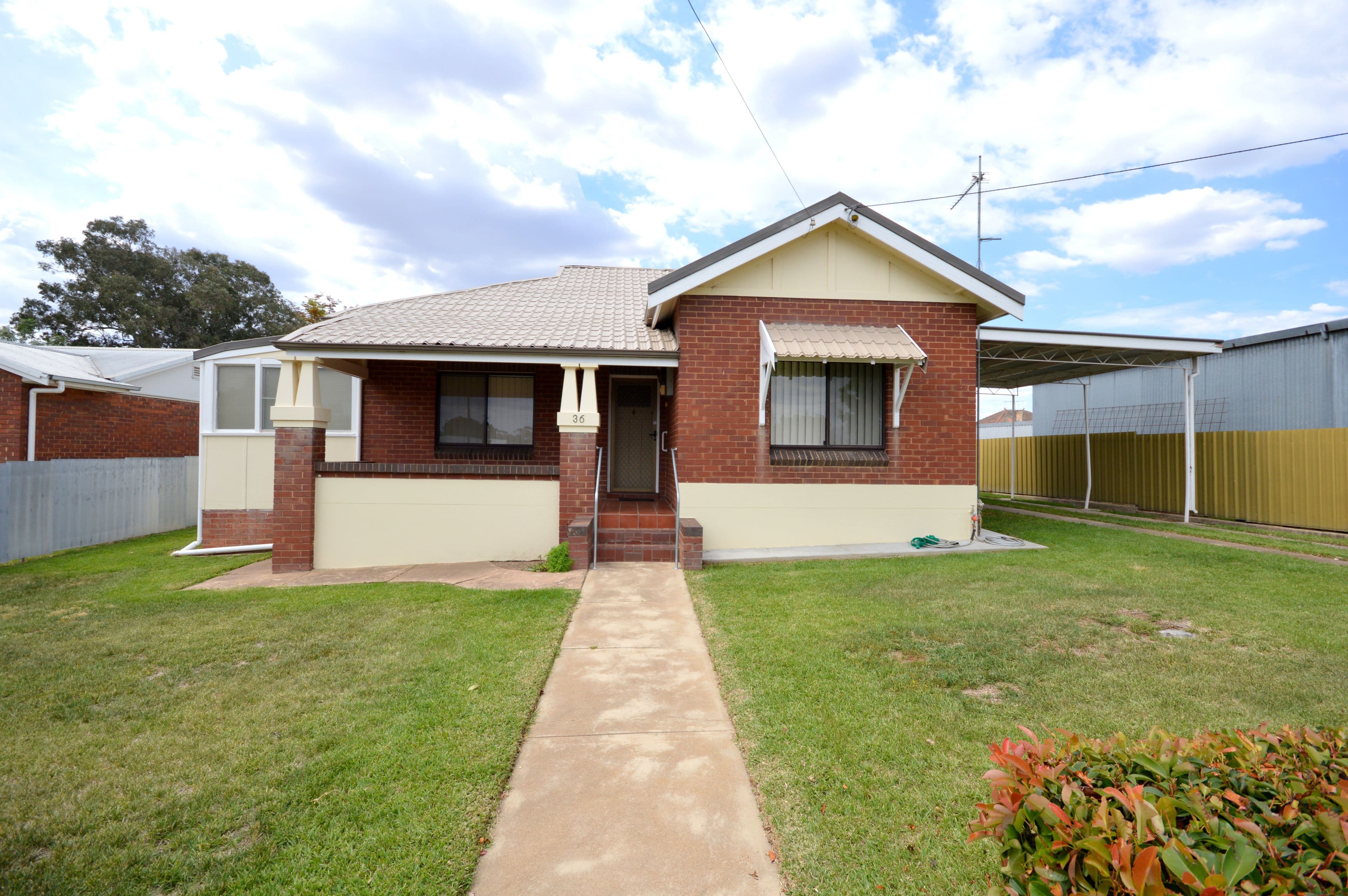 36 Courallie Street, Cowra - Image 1
