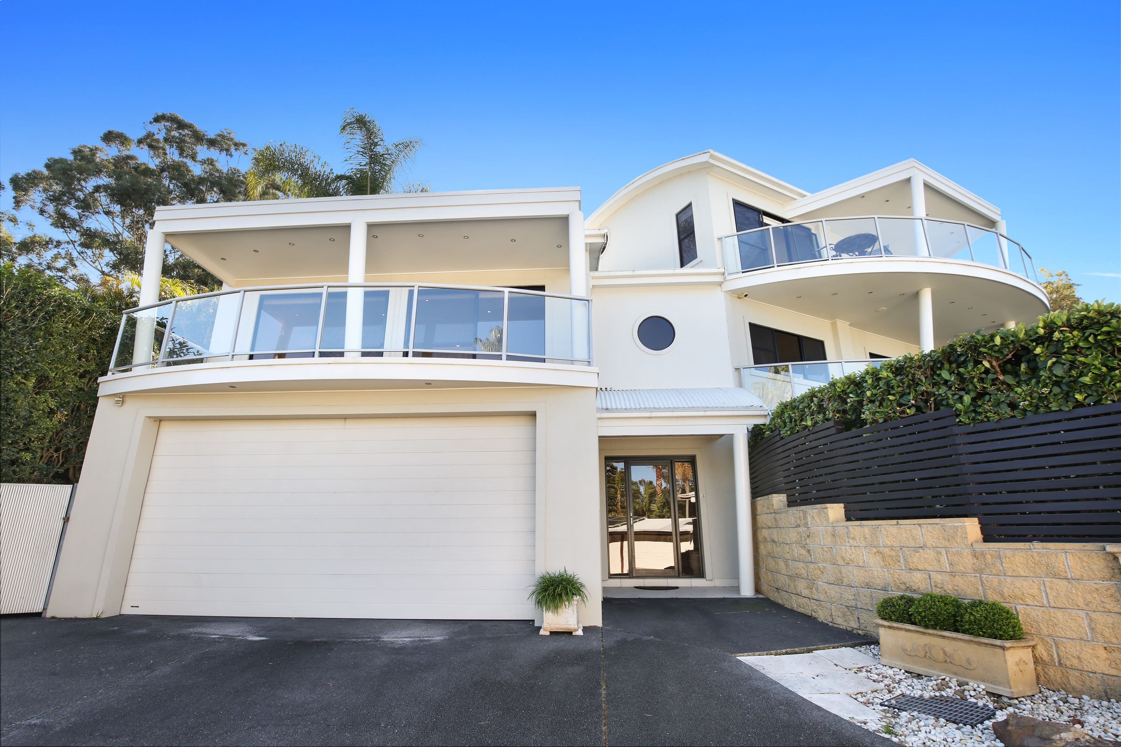 9 Coast Street, Thirroul - Image 1