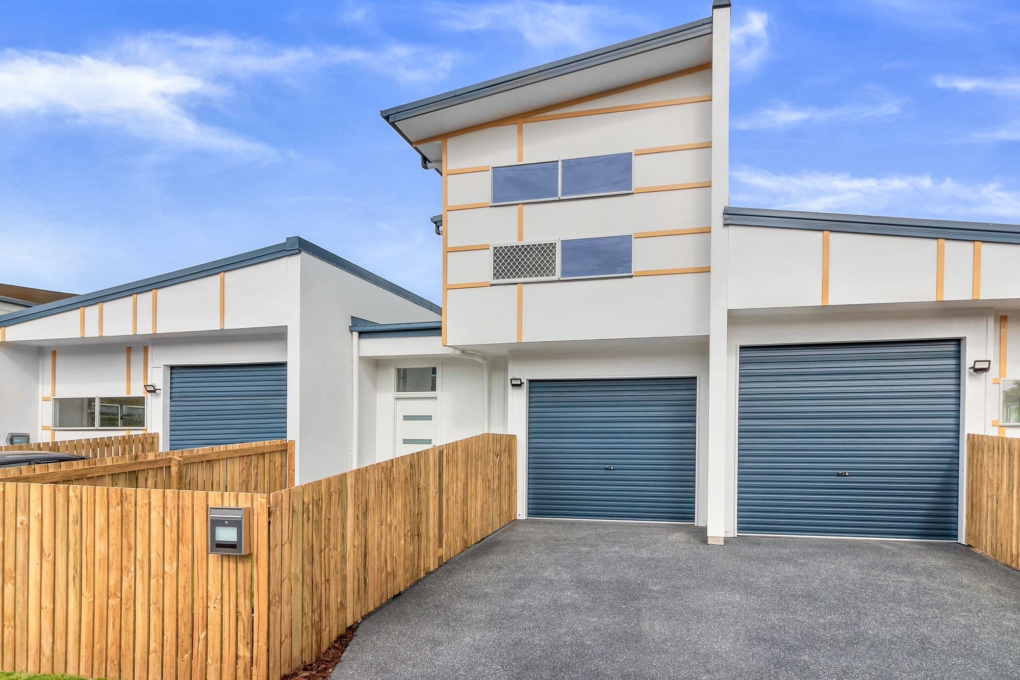 12 Sussex Street, Mitchelton QLD 4053, Mitchelton - Image 1