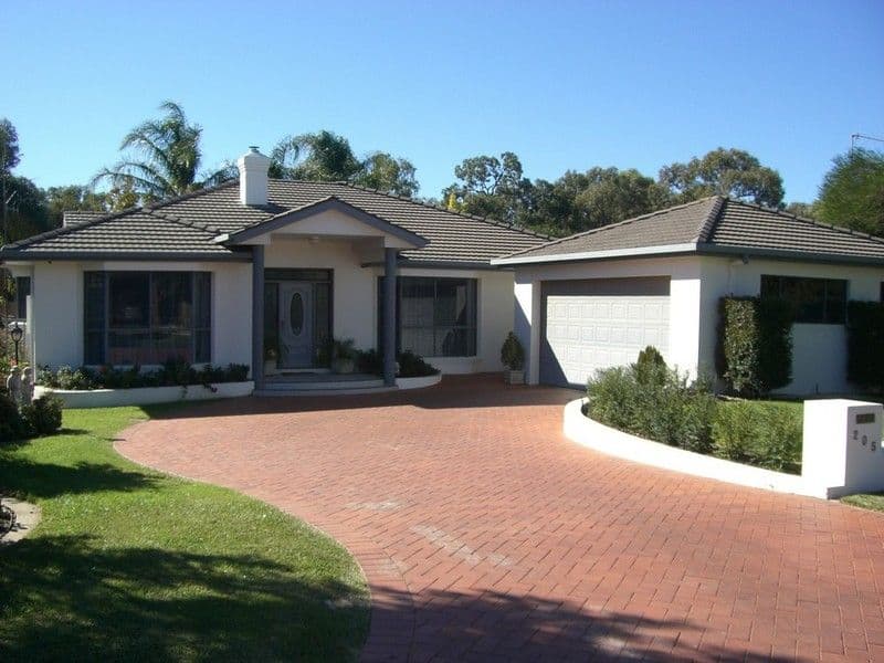 205 Burchfield Avenue, DENILIQUIN NSW 2710, Deniliquin - Image 1