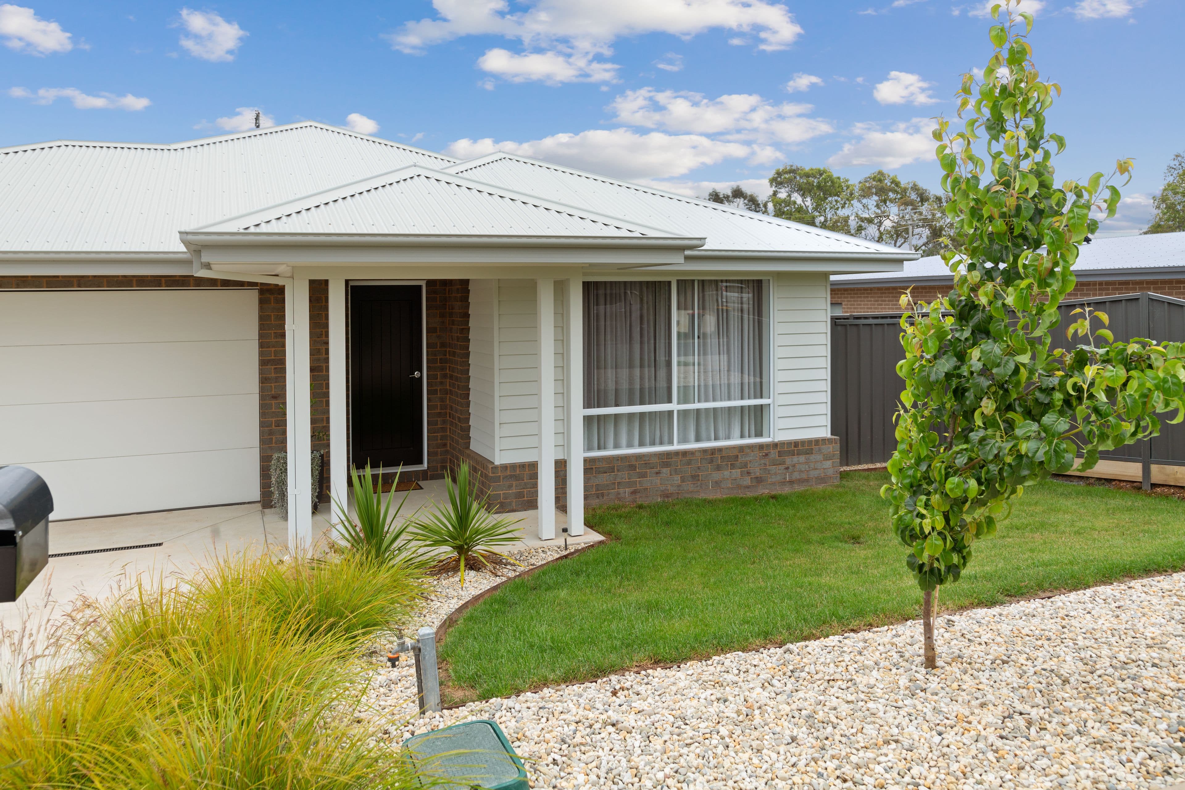 6 Stringybark Street, Mansfield VIC 3722, Mansfield - Image 1