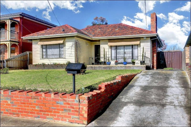 61 Parkstone Avenue, PASCOE VALE SOUTH VIC 3044, Pascoe Vale South - Image 1