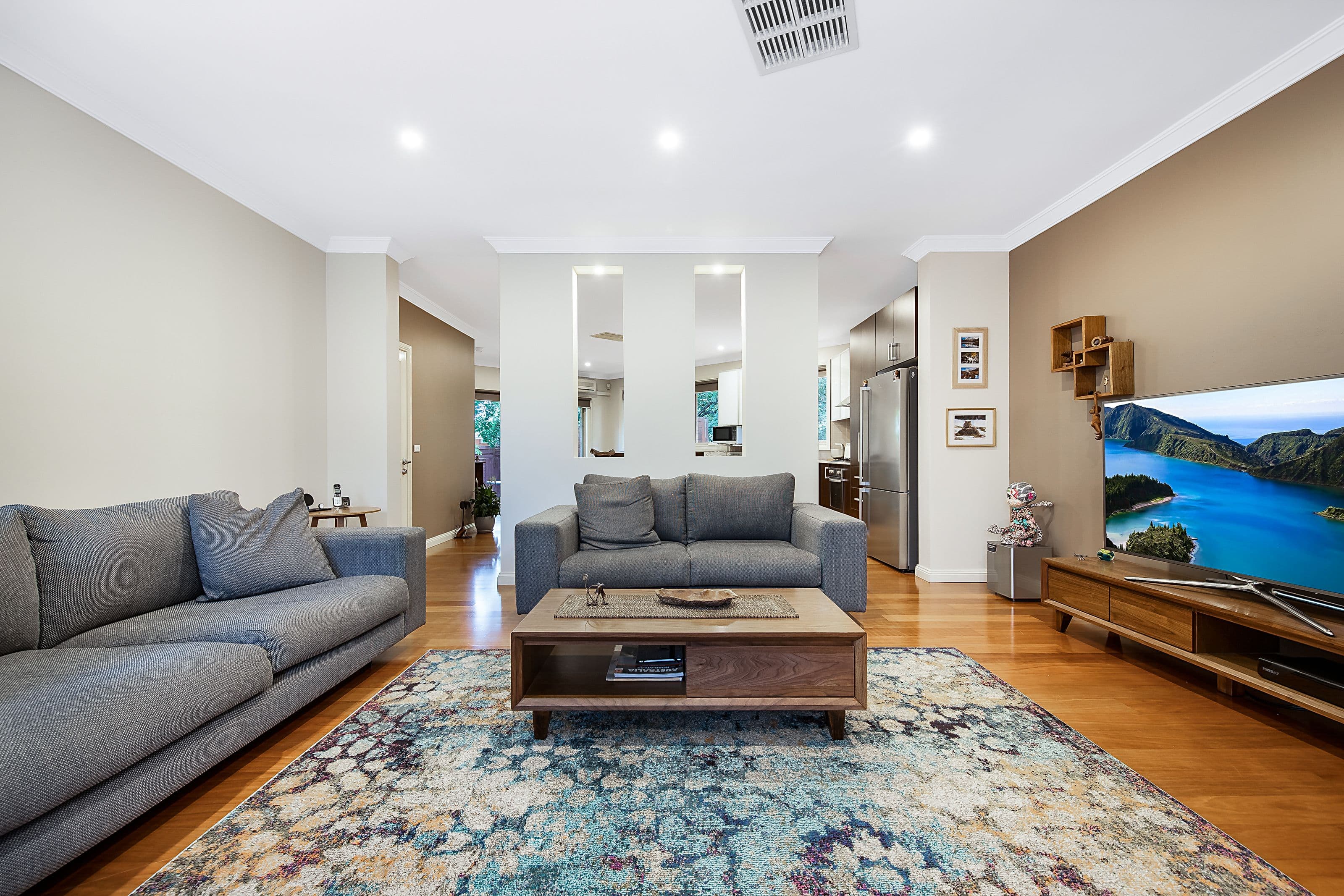 2 Rowan Court, Mount Waverley VIC 3149, Mount Waverley - Image 1