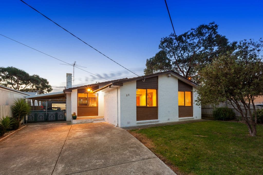 25 Huskisson Avenue, LALOR VIC 3075, Lalor - Image 1