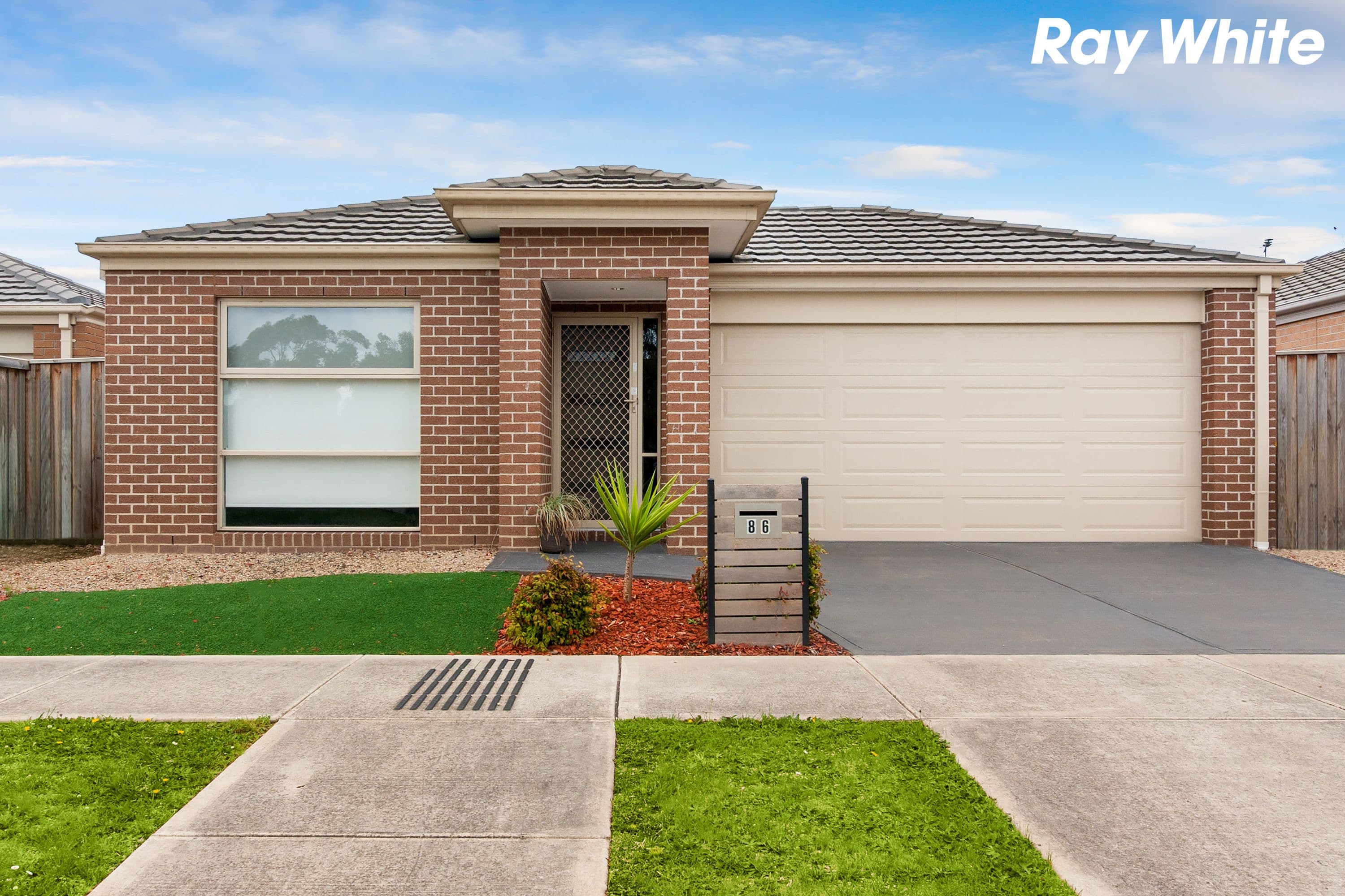 86 Fallingwater Drive, Pakenham VIC 3810, Pakenham - Image 1