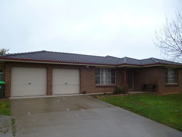 12 Marsden Place, ORANGE NSW 2800, Orange - Image 1