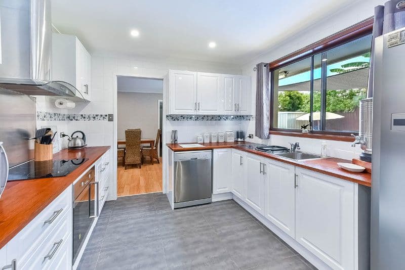 6 Ardrossan Crescent, St Andrews - Image 1