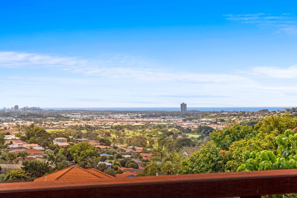 37 Lochlomond Drive, Banora Point NSW 2486, Banora Point - Image 1