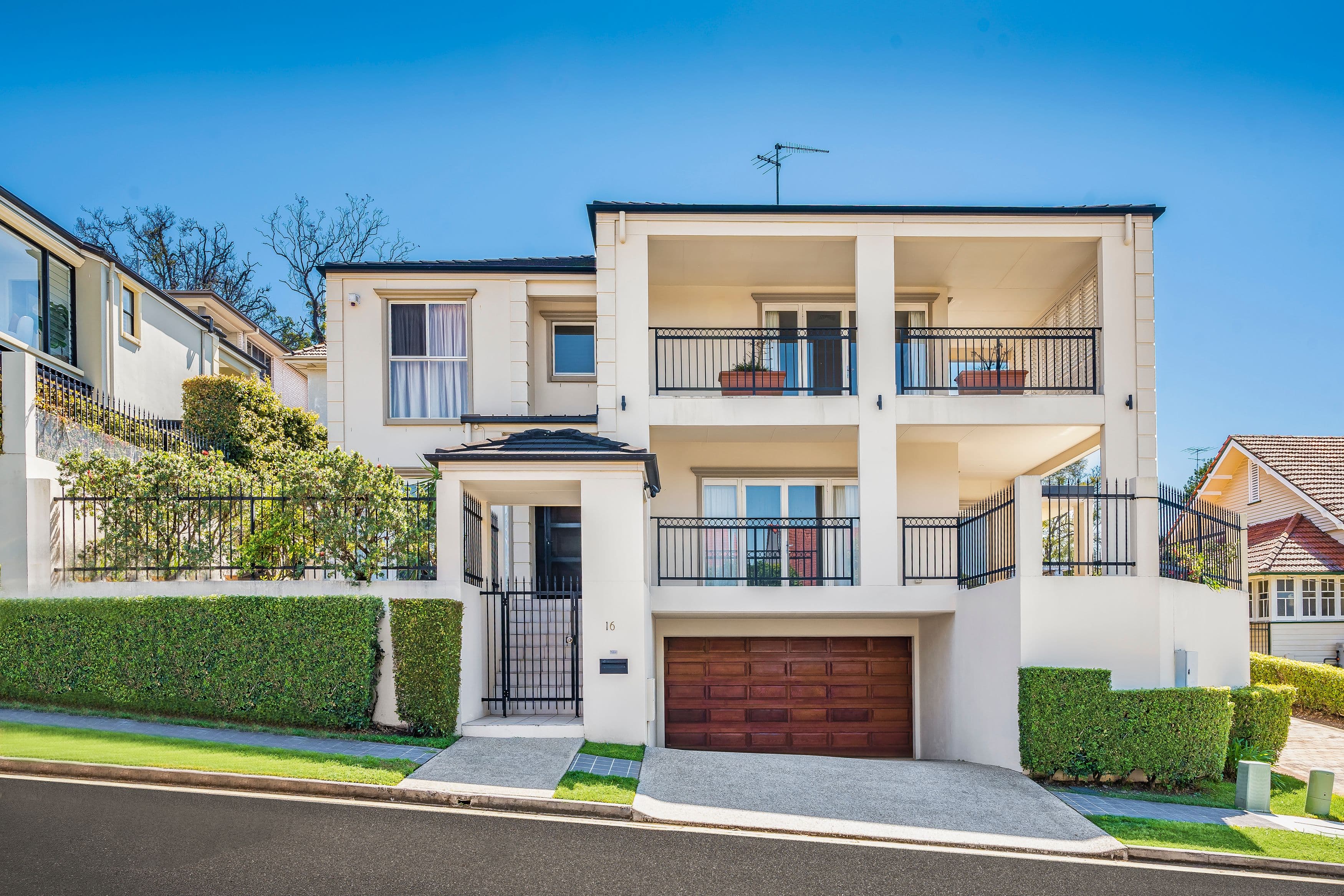 16 Whyenbah Street, Hamilton QLD 4007, Hamilton - Image 1