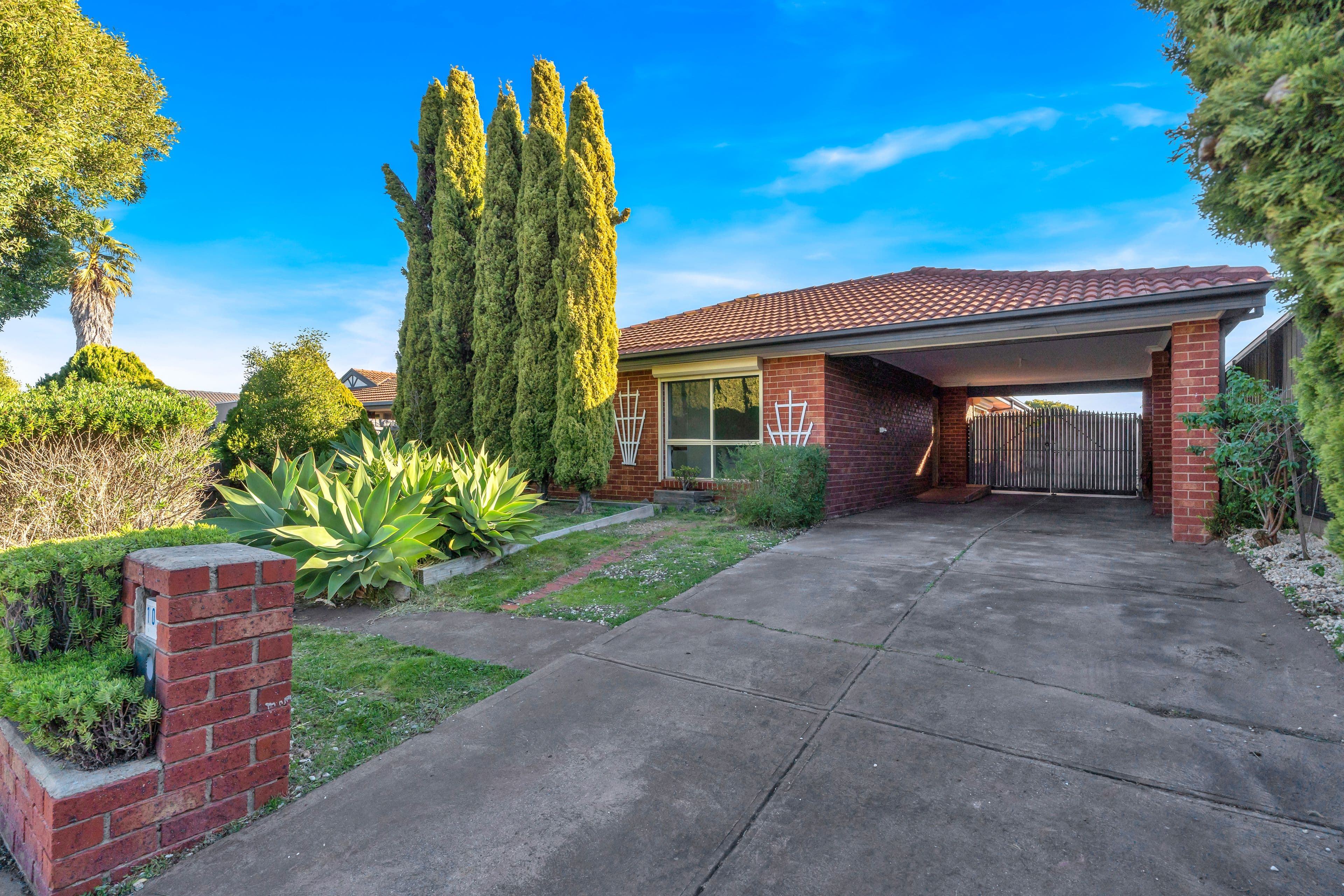 103 Rossiter Avenue, Roxburgh Park VIC 3064, Roxburgh Park - Image 1