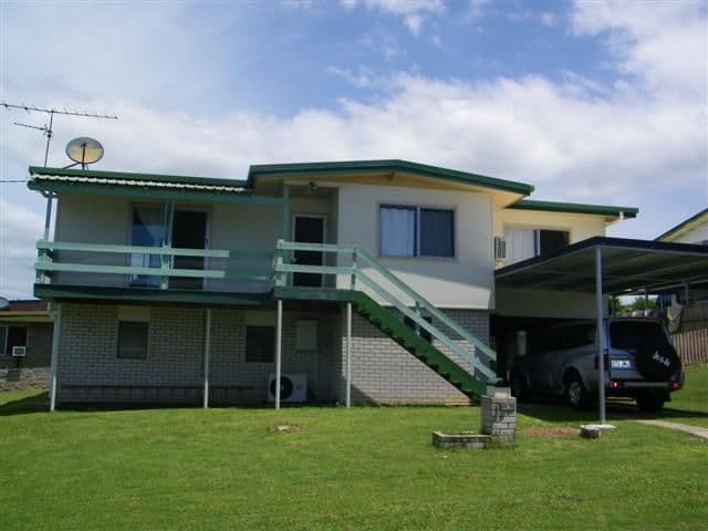 6 Campbell Street, GLADSTONE QLD 4680, Gladstone - Image 1