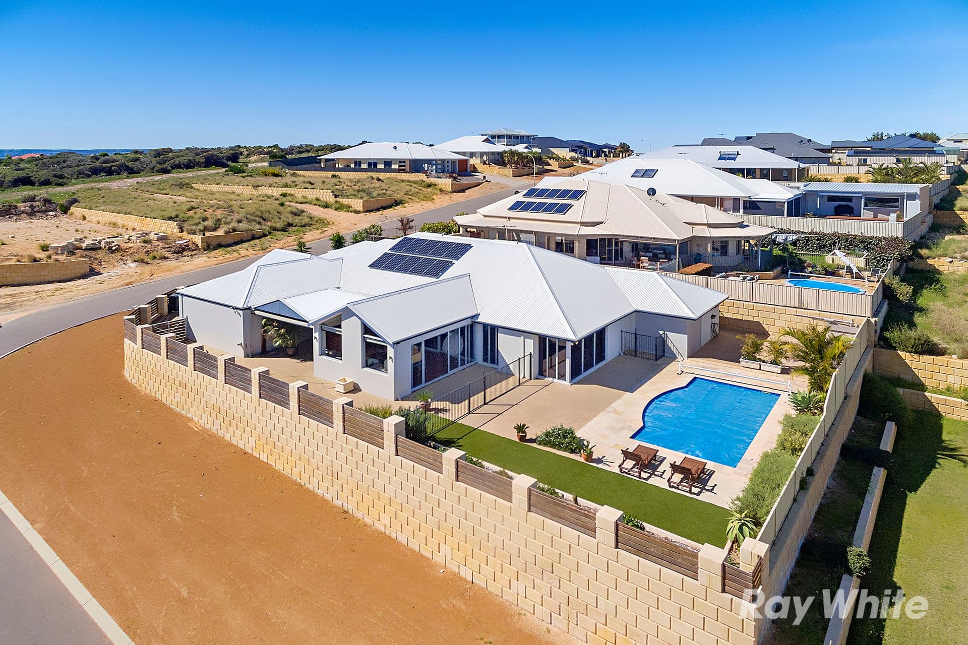 2 Jackson Loop, Wandina WA 6530, Wandina - Image 1