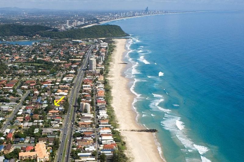 1 'Villa De Maurier', 16 Thirteenth Avenue, PALM BEACH QLD 4221, Palm Beach - Image 1
