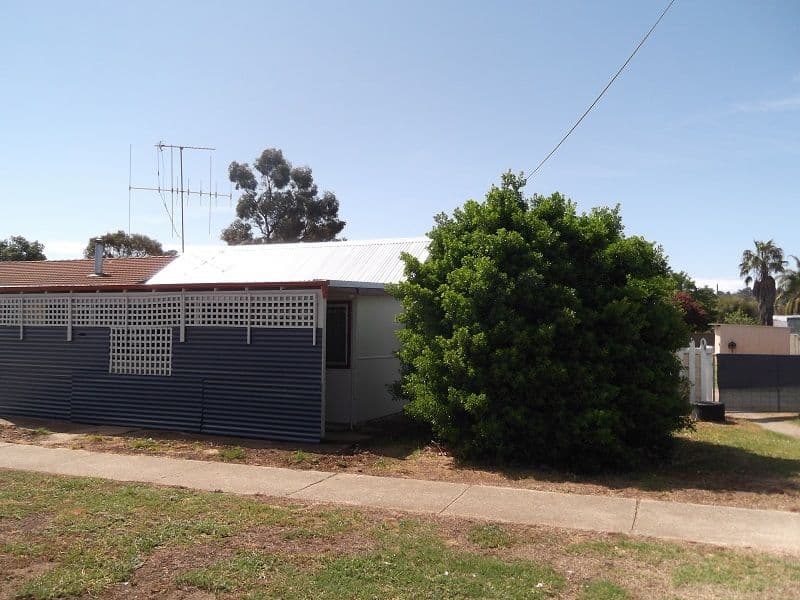 11 Victor Street, COWRA NSW 2794, Cowra - Image 1