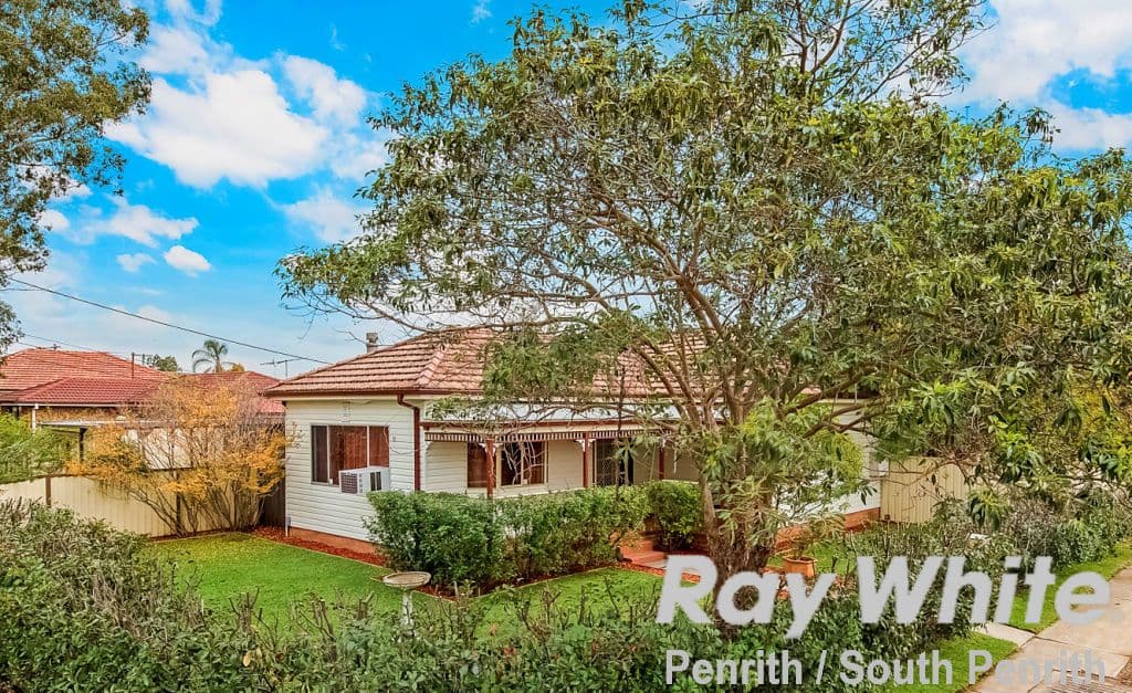 11 Fleming Street, St Marys - Image 1