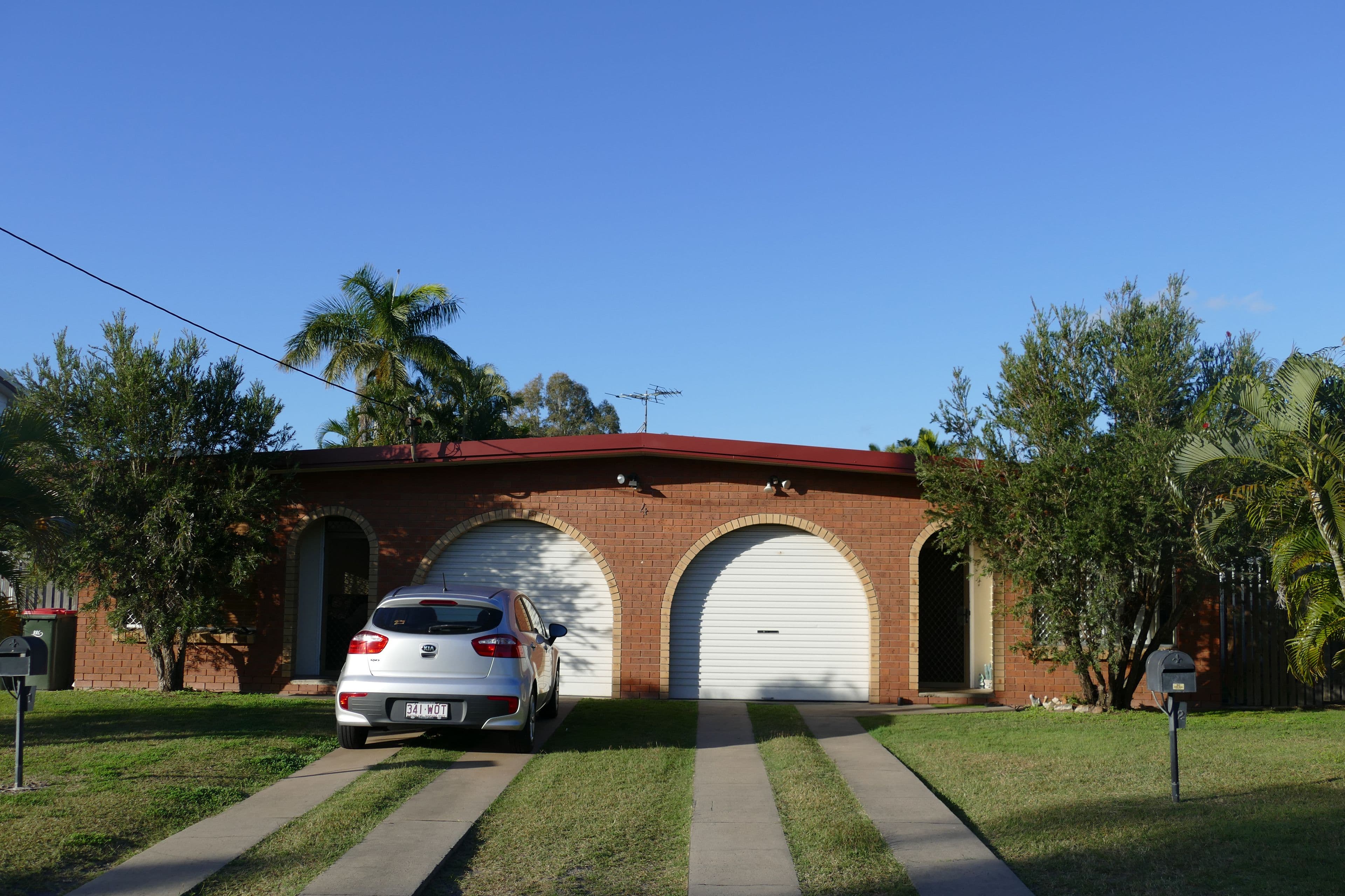 4 Lambourne Avenue, Norman Gardens QLD 4701, Norman Gardens - Image 1