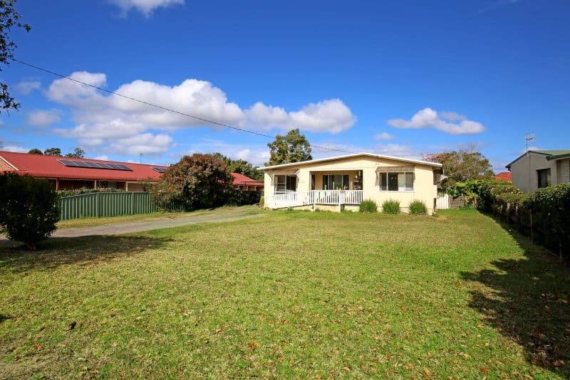 122 North Street, Berry - Image 1