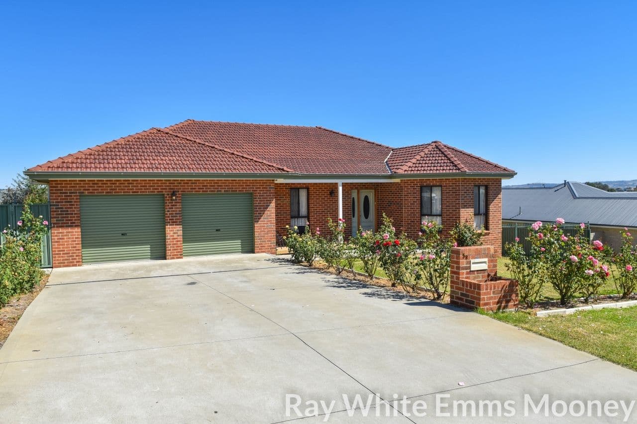 58 Ilumba Way, Kelso - Image 1
