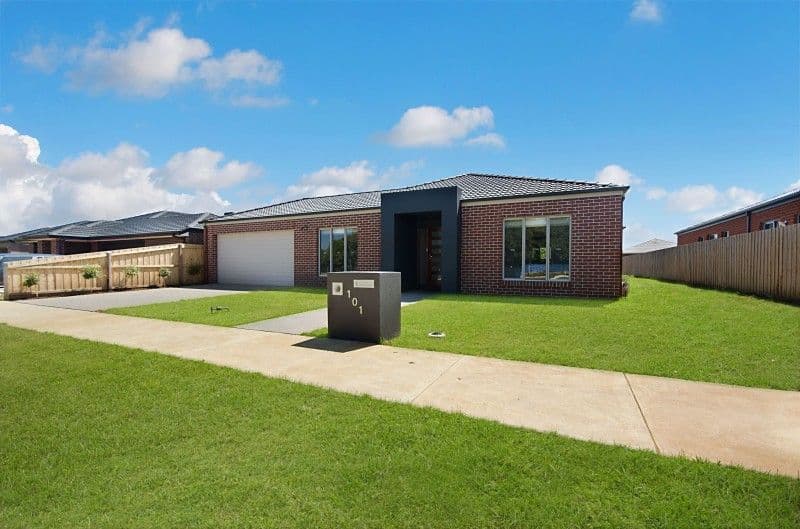 101 Gateway Road, WARRNAMBOOL VIC 3280, Warrnambool - Image 1
