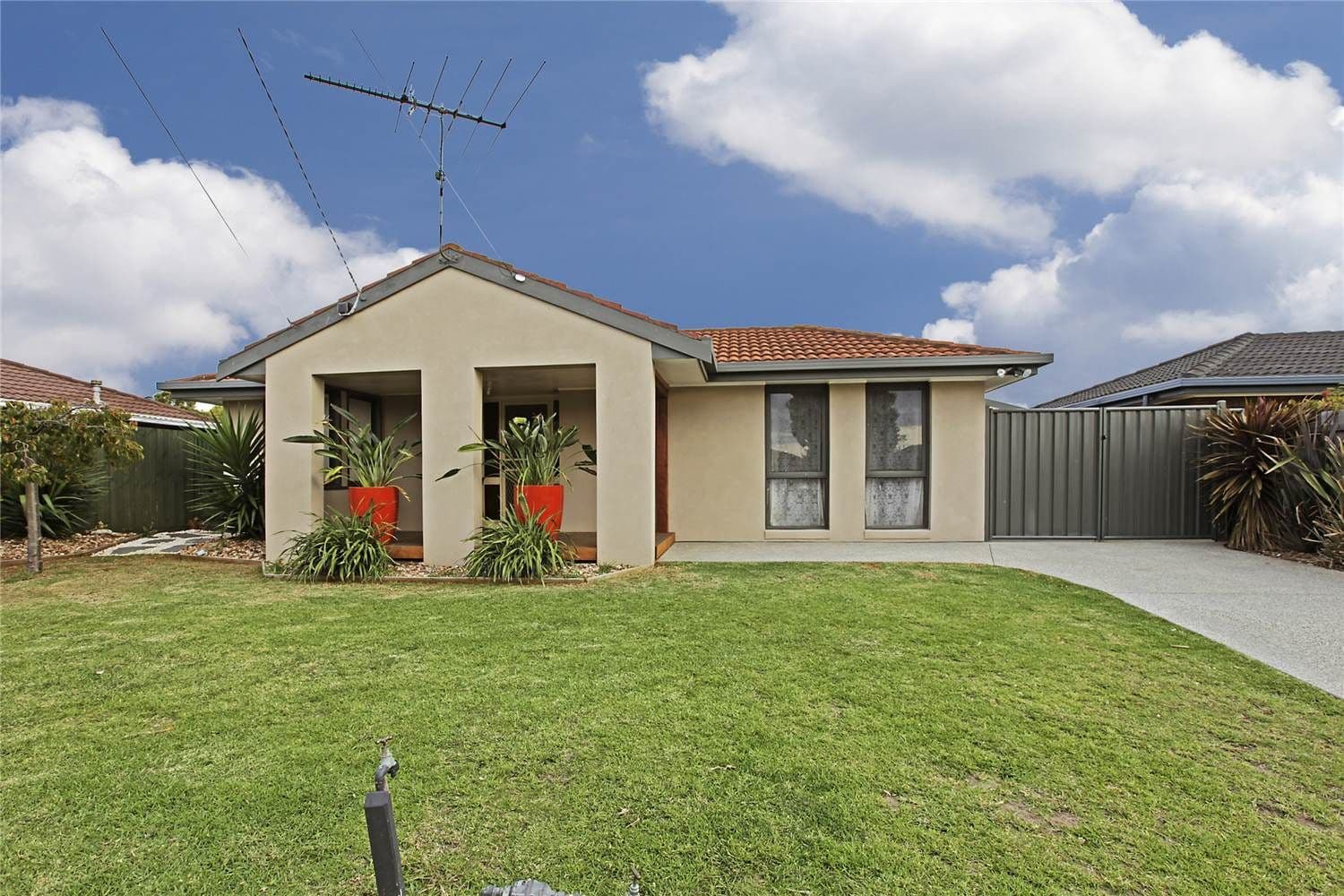 15 Aldershot Road, ST ALBANS PARK VIC 3219, St Albans Park - Image 1