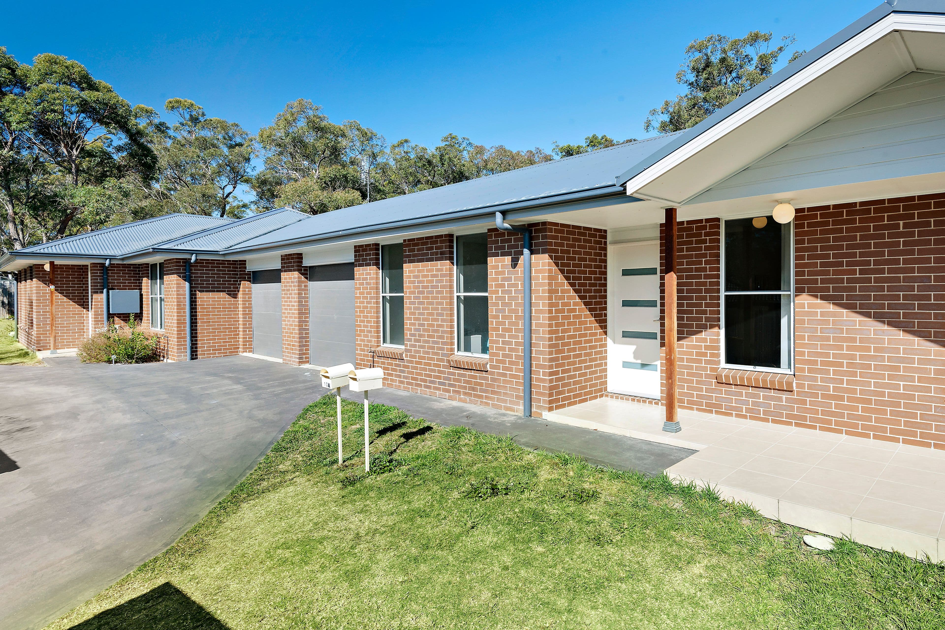 10 Brushbox Road, Cooranbong - Image 1