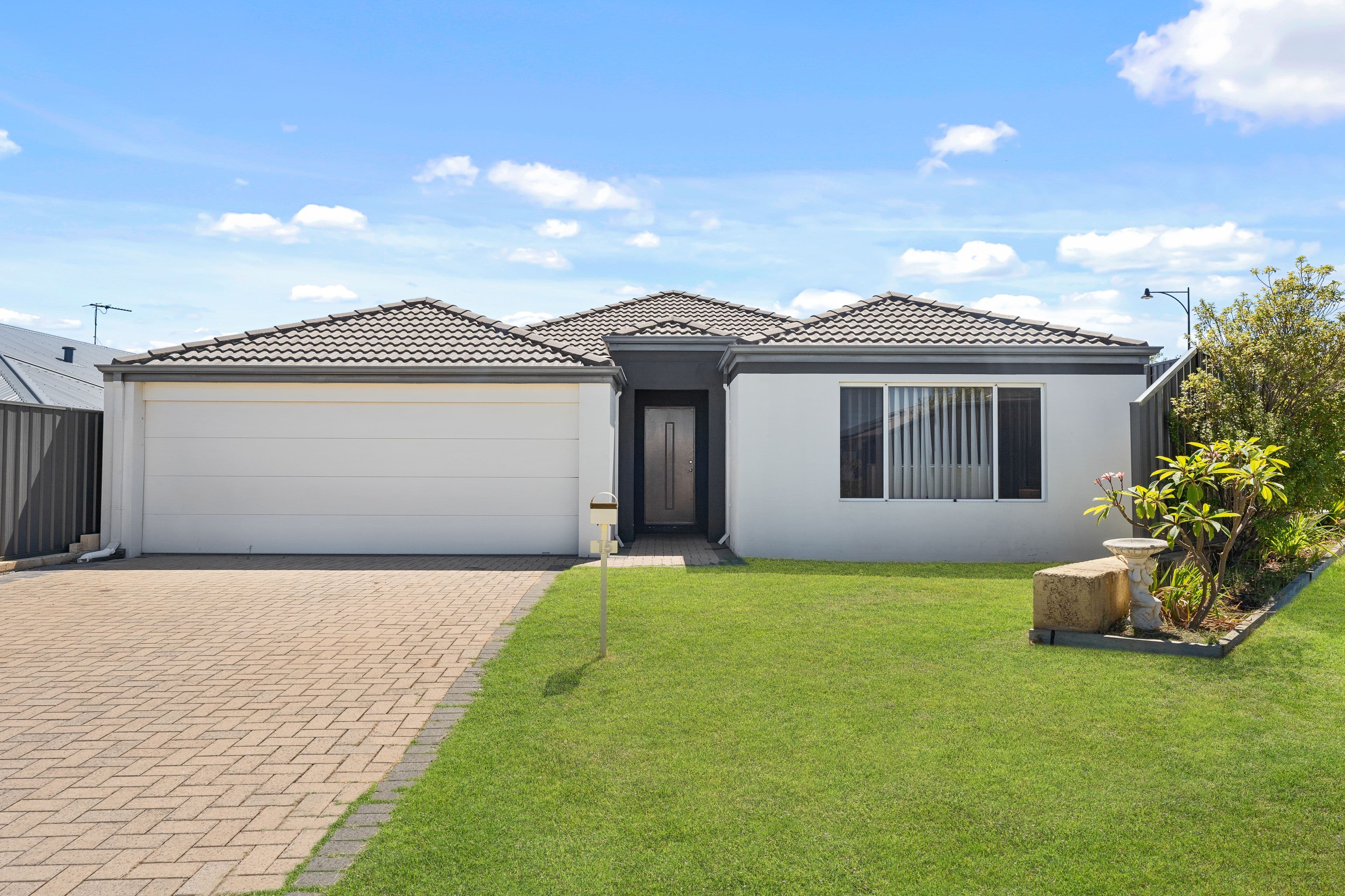 15 Kingcote Road, Baldivis WA 6171, Baldivis - Image 1
