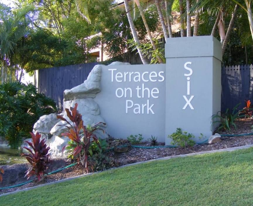 6 Crestridge Crescent, Oxenford QLD 4210, Oxenford - Image 1