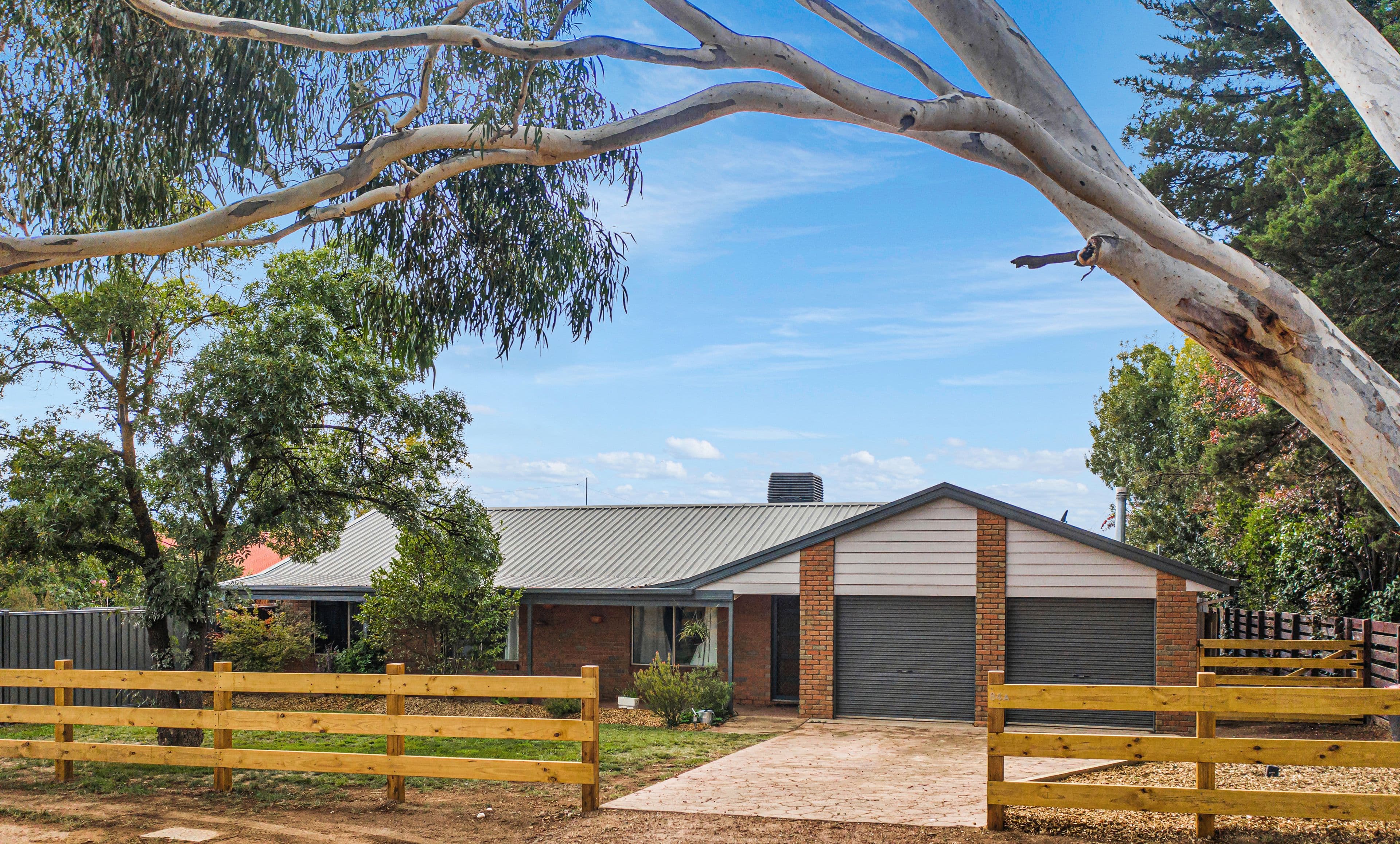84a Highton Lane, Mansfield VIC 3722, Mansfield - Image 1