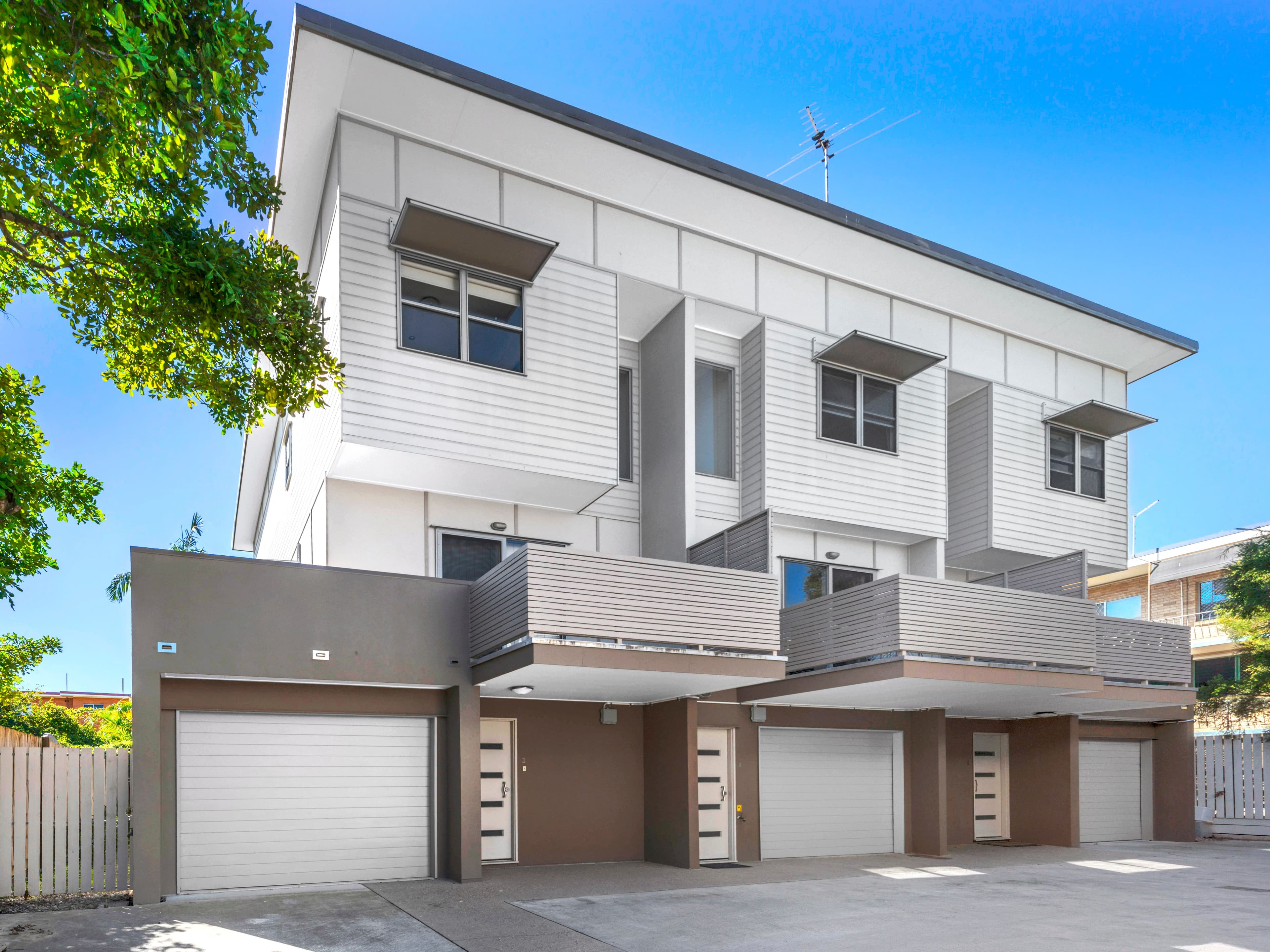 20 Balowrie Street, Hamilton QLD 4007, Hamilton - Image 1