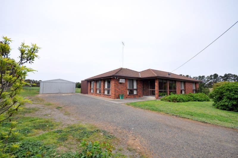 19 Garonne Drive, BANNOCKBURN VIC 3331, Bannockburn - Image 1