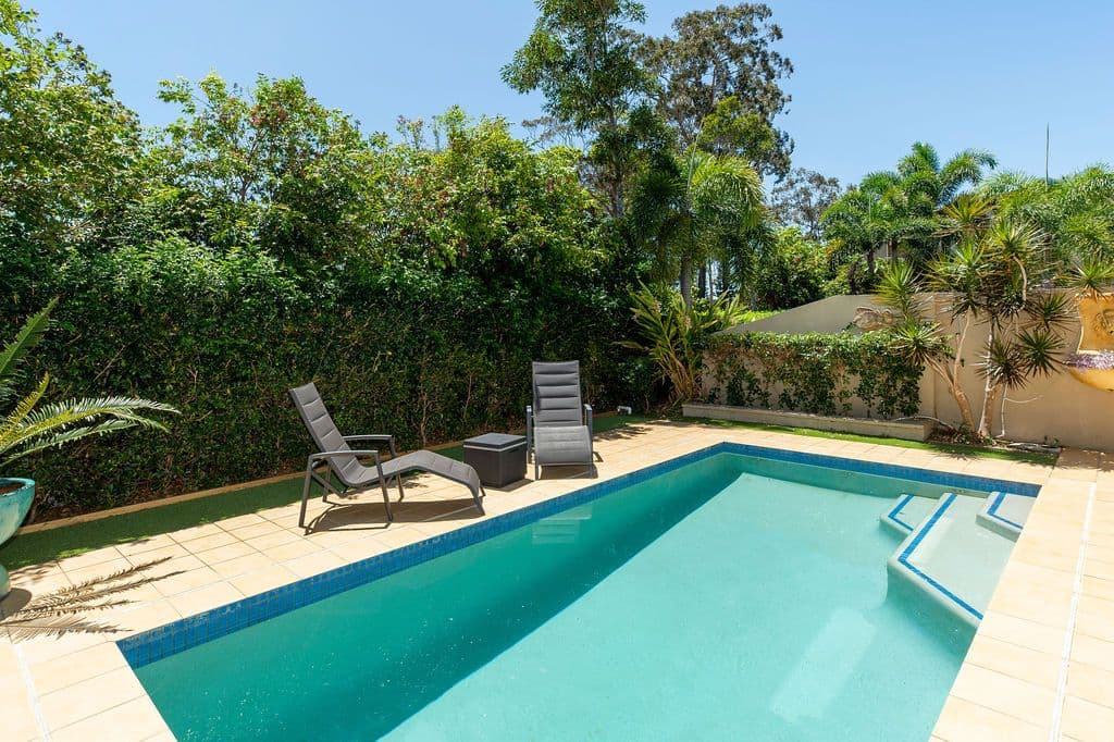 5424 Bay Hill Terrace, Sanctuary Cove QLD 4212, Hope Island - Image 1